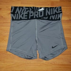 Nike biker short